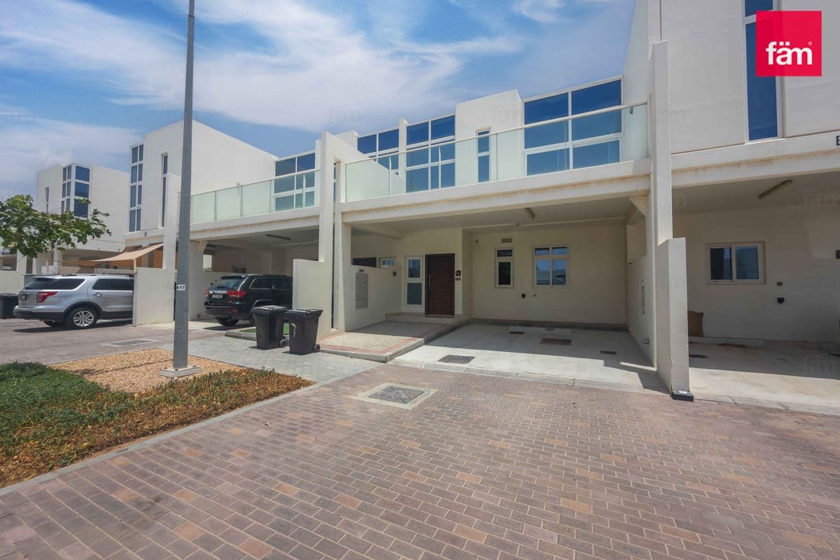 Upgraded 3BR + Maid’s Room | Well Maintained