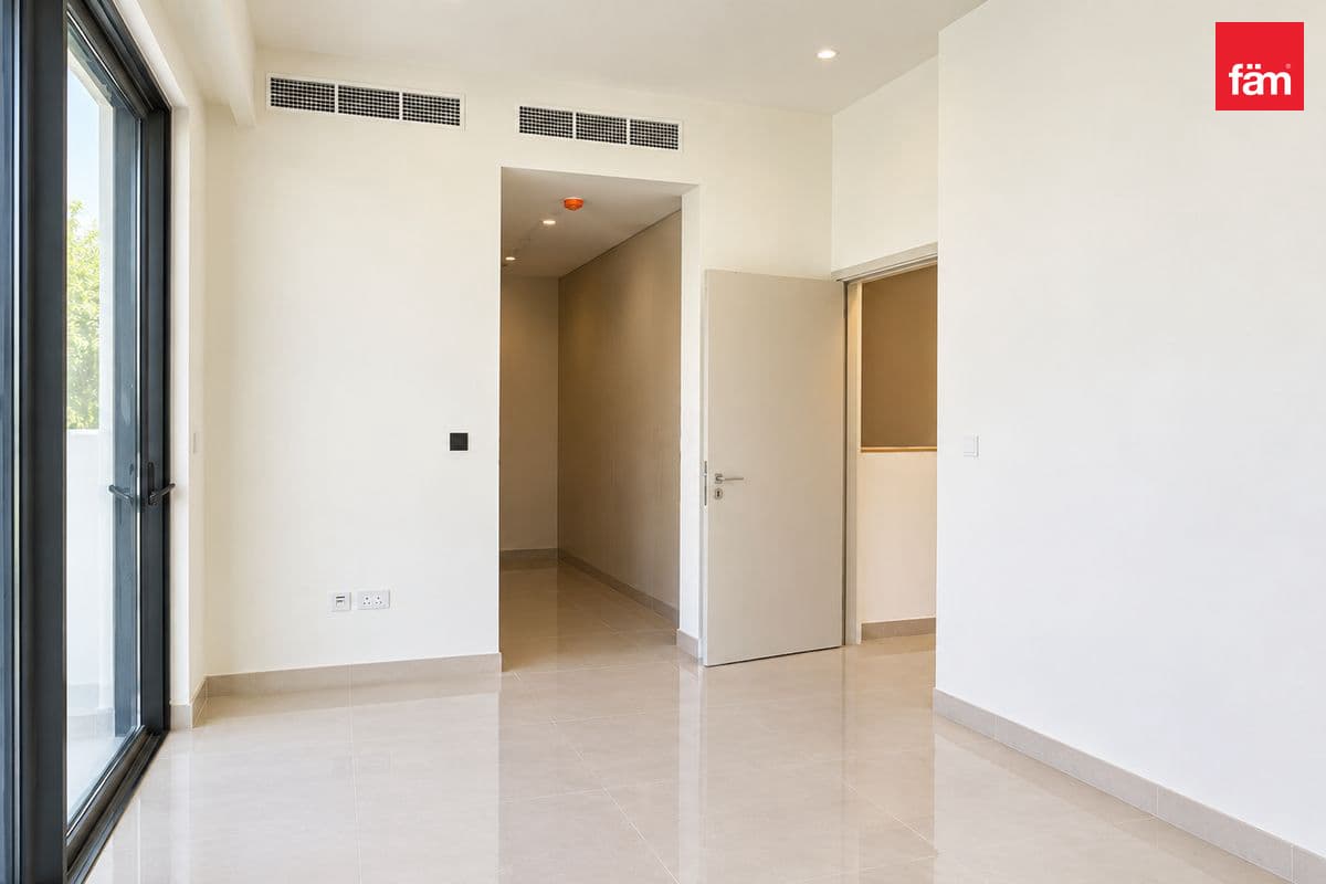 Close To Golden Beach | Spacious | Modern