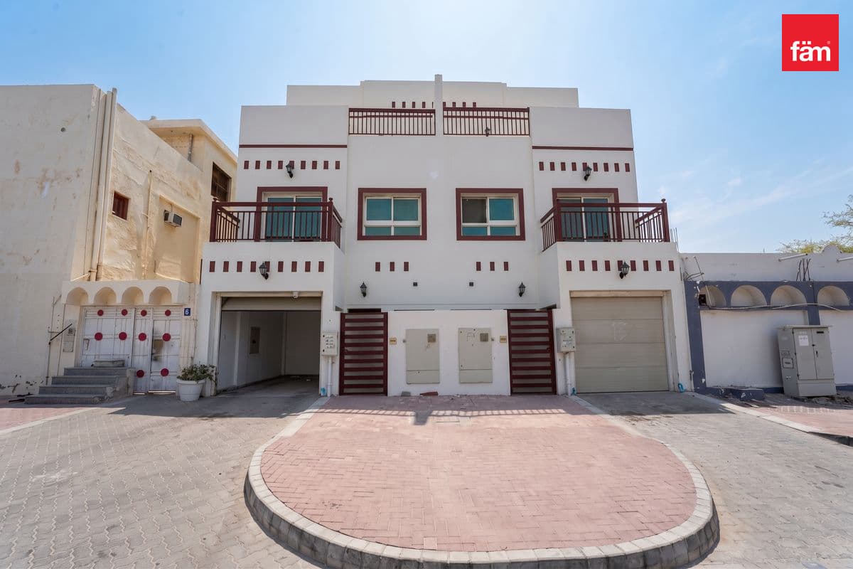 Unfurnished 4br Villa | Spacious Layout | Abu Hail
