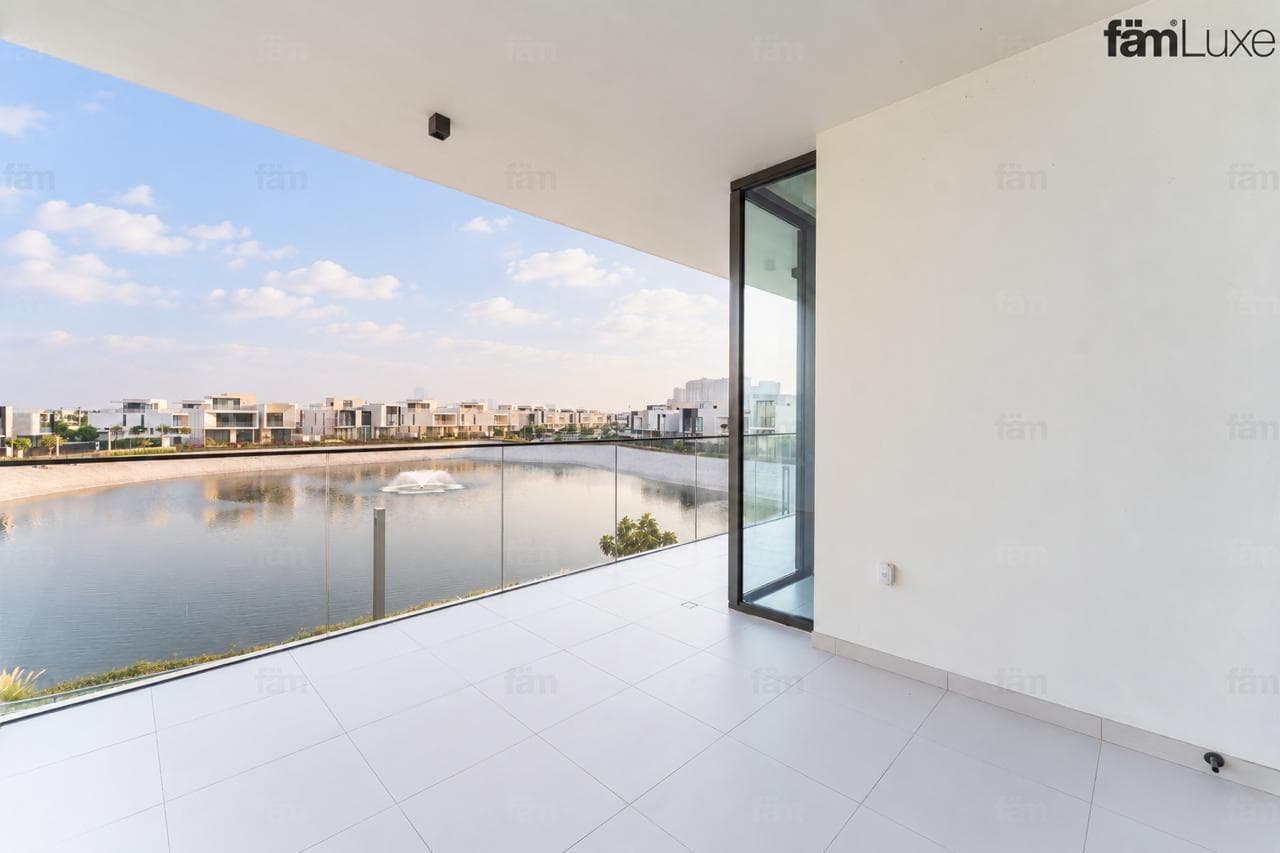 Lake View | Spacious | Unfurnished | Modern