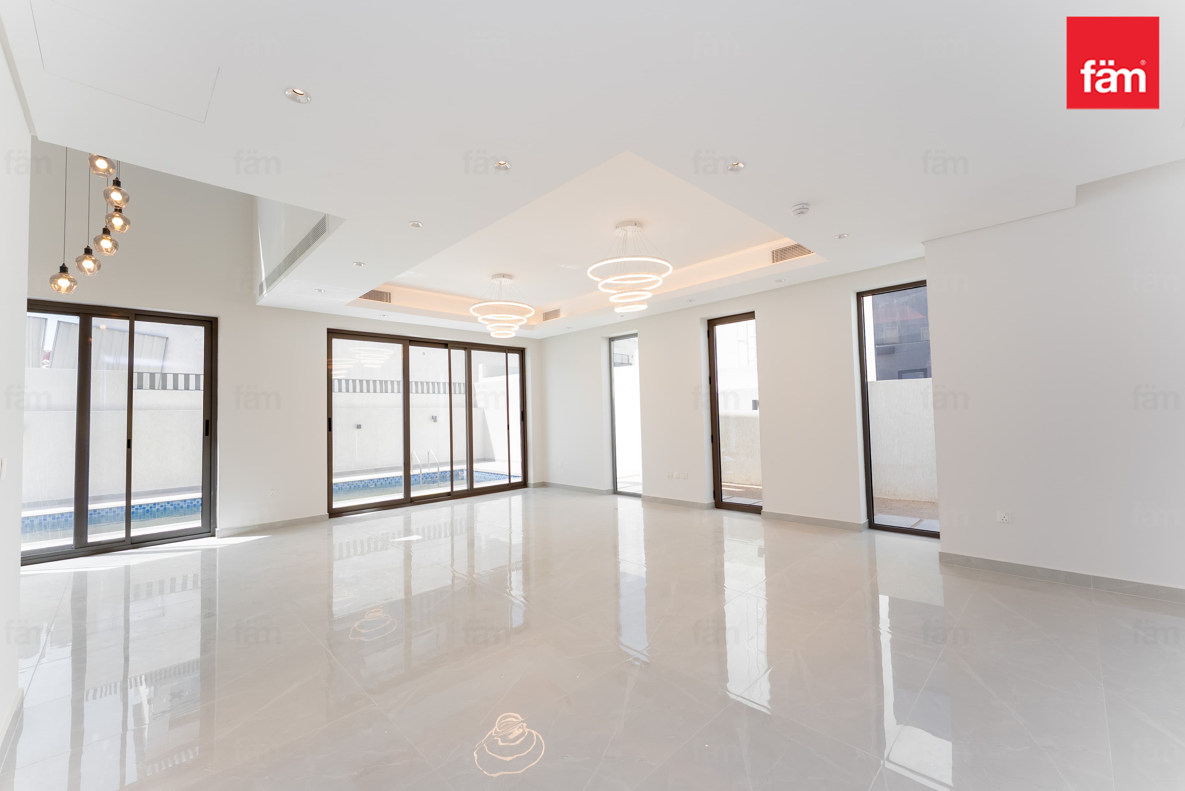 Luxury 5br | Landscaped | Near Arbor | Pool | Lift