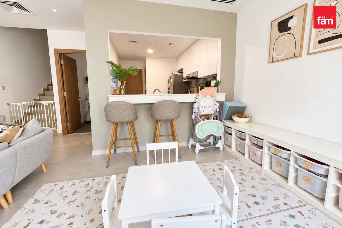 Vacant End October | Premium Family Townhouse