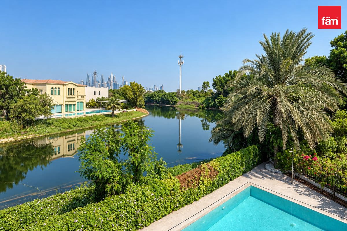 Turn Key I Renovated I Lake And Skyline View