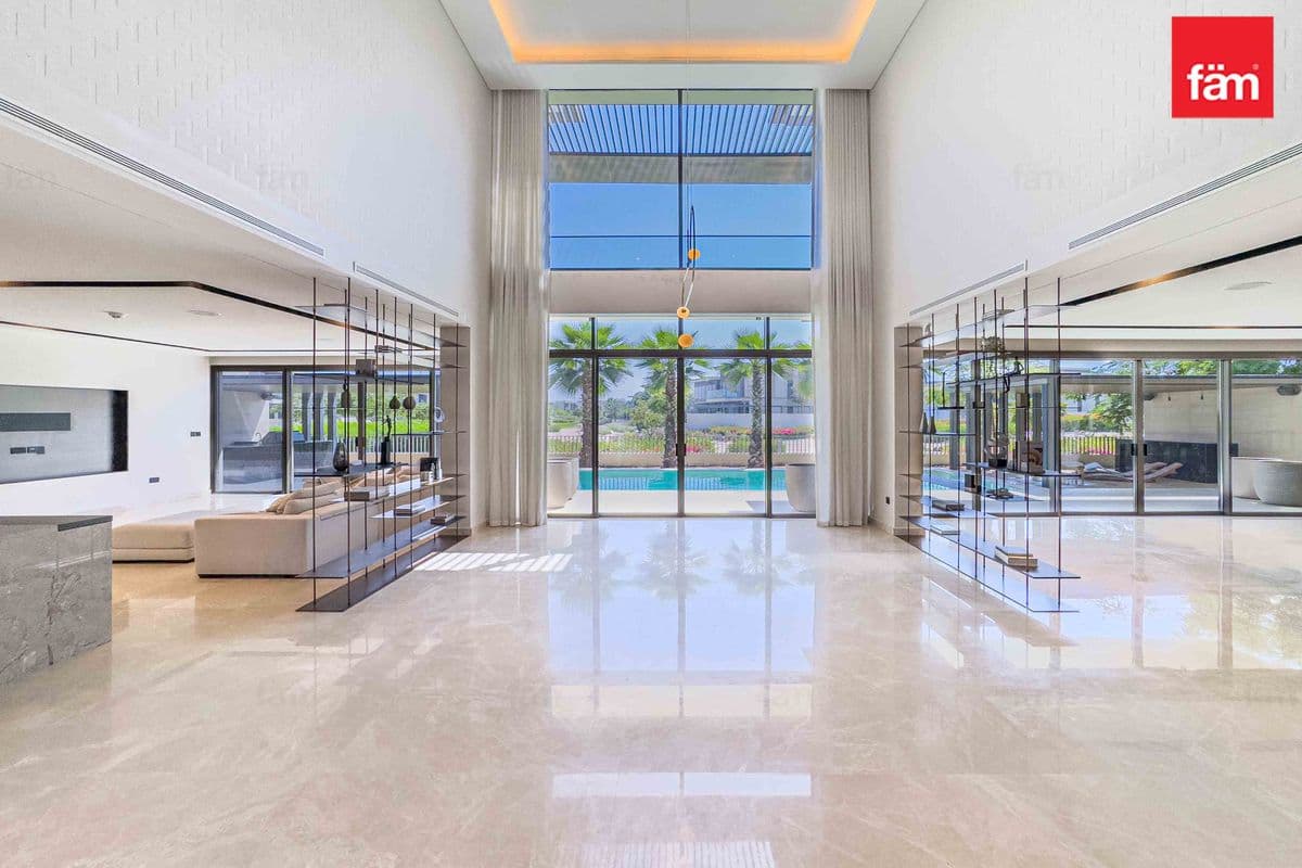 Upgraded | Tenanted | Park View | Private Pool