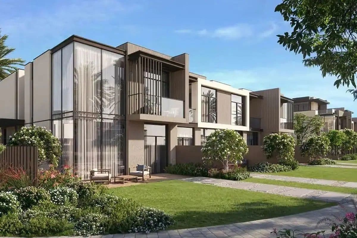 Op Price | Resale | Prime Location