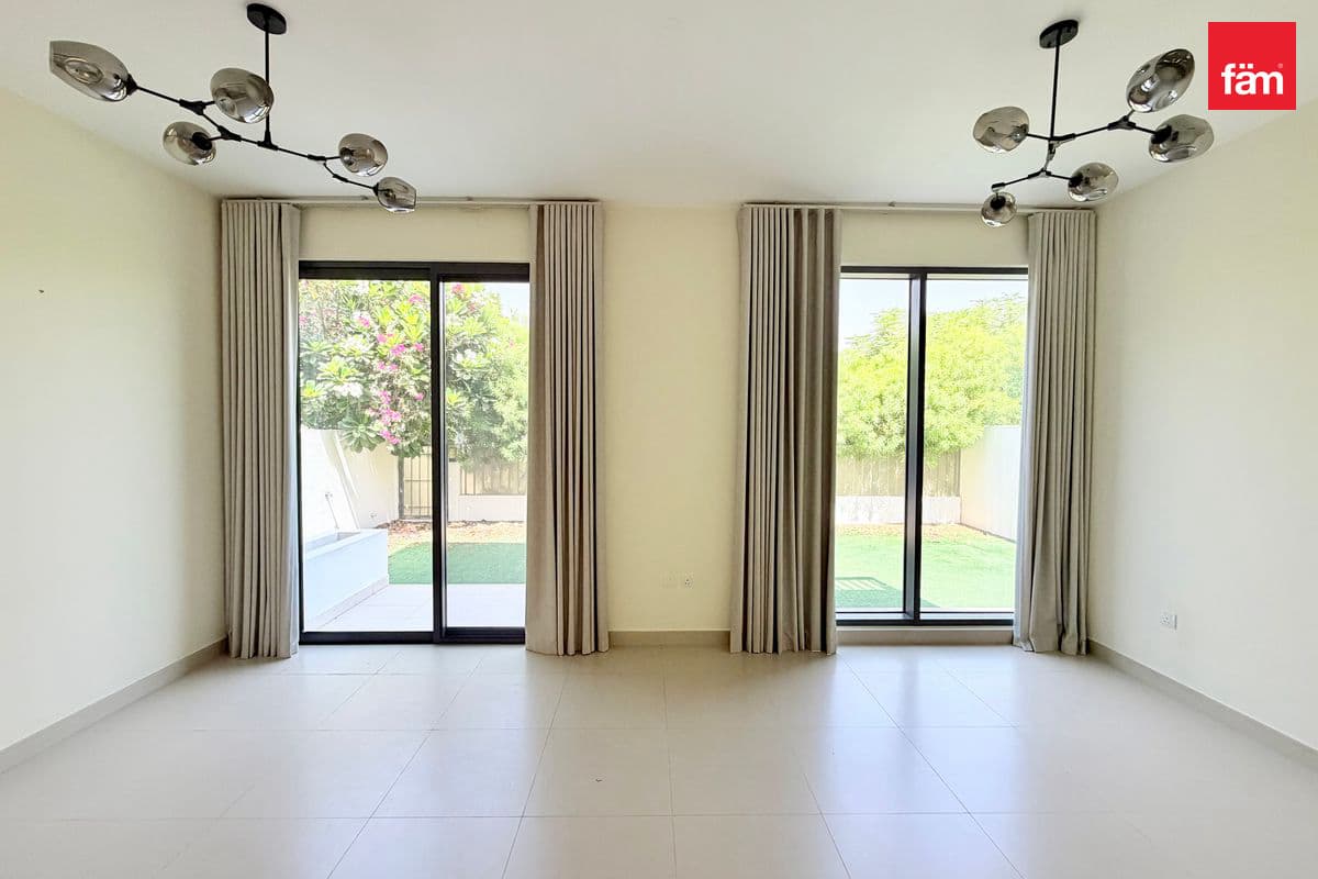Peaceful Location | Single Row | Vacant