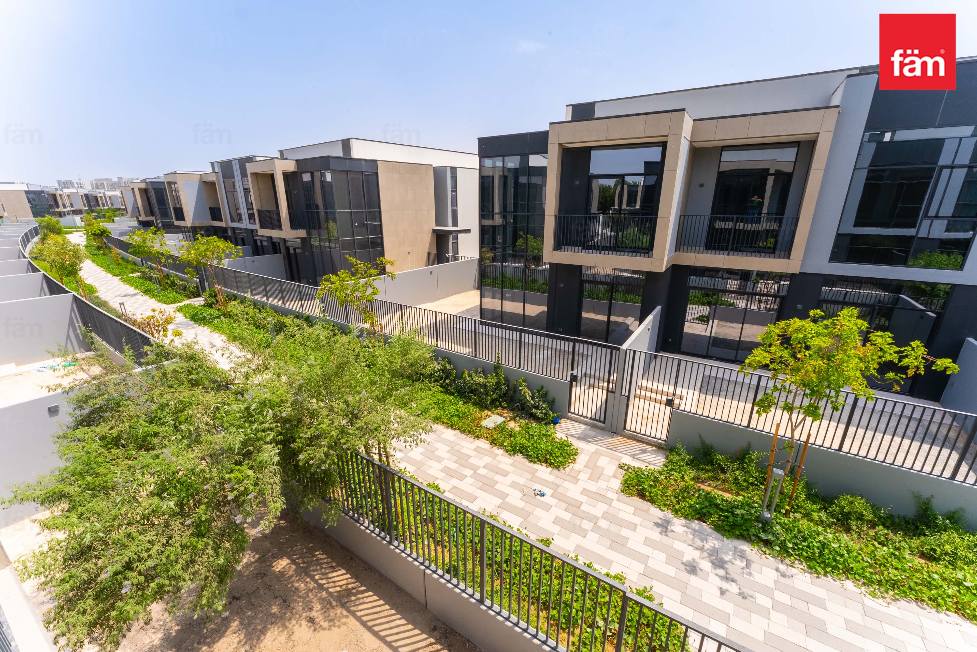 Brand New Villa | Single Row | Park Location