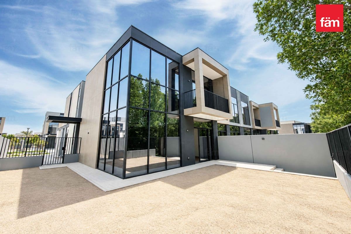 Prime Park Location | Brand New - Ready To Move