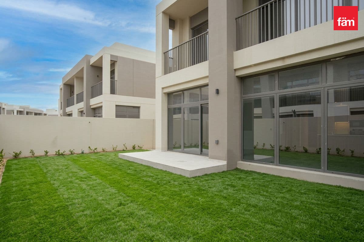 Prime Area - With Kitchen Appliances - Big Plot
